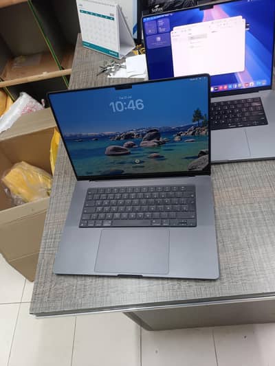 MACBOOK PRO M3 2023 16 INCH 36GB 512GB SSD 12 CPU 18 GPU CC 136 HLT 96