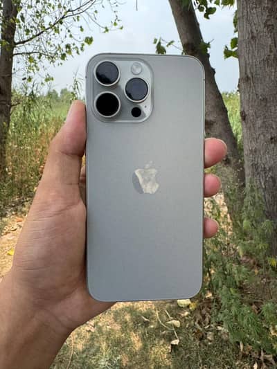 Apple iPhone 15 Pro Max