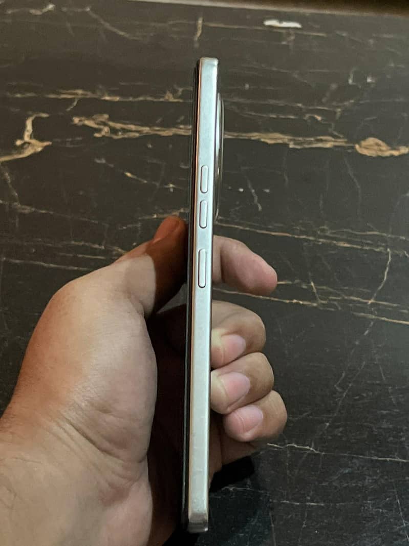 Tecno CAMON 30 3