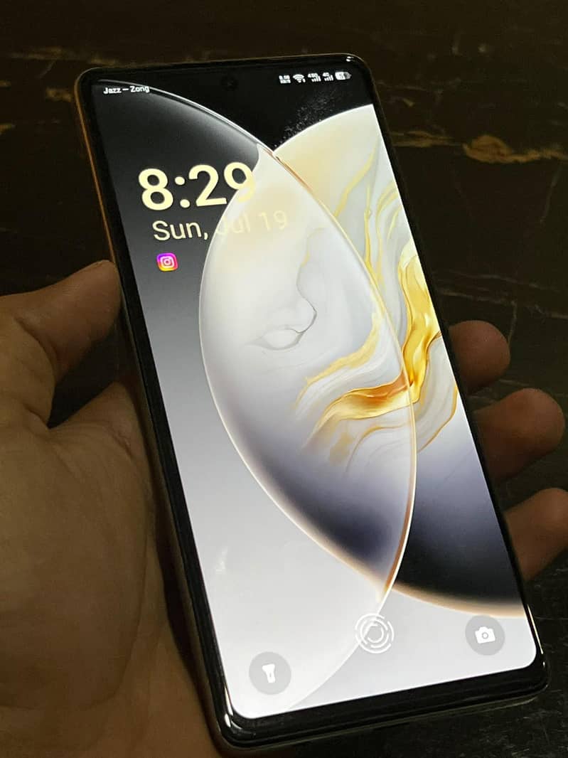 Tecno CAMON 30 4