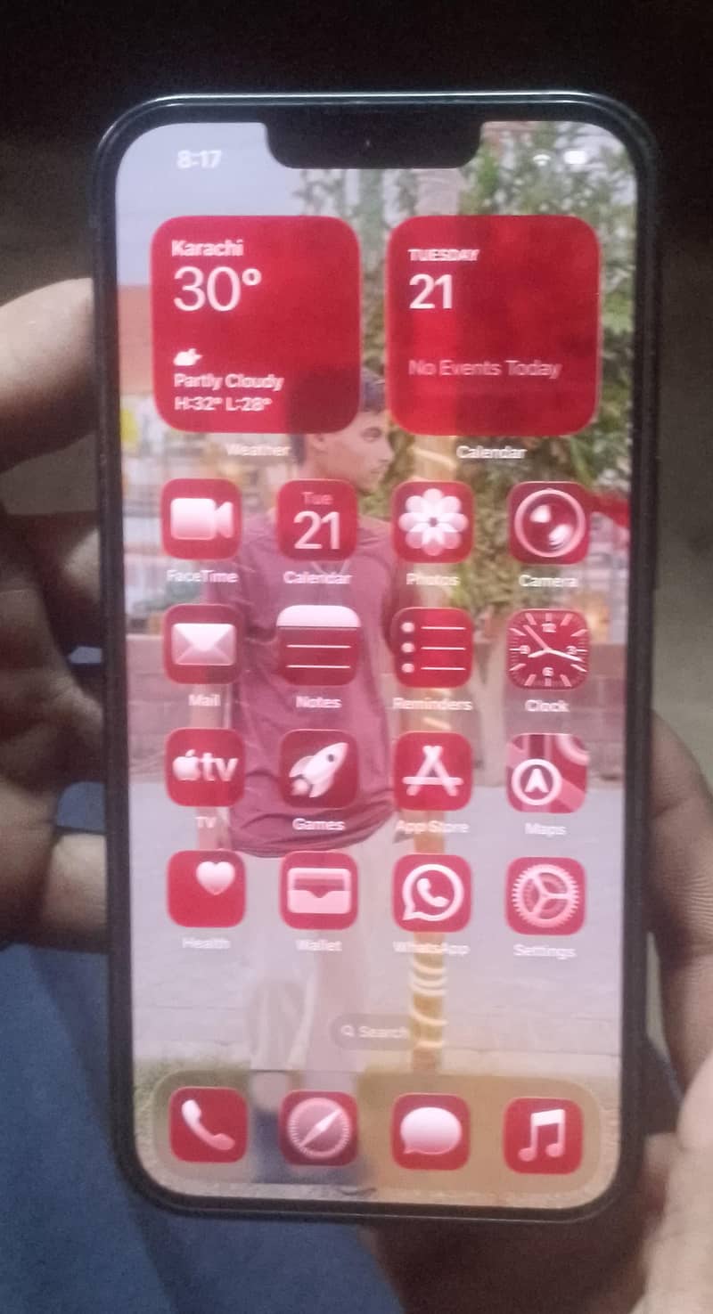 Apple iPhone 13 1