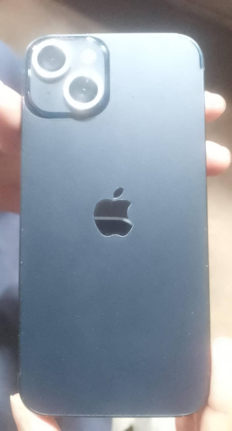 Apple iPhone 13 9