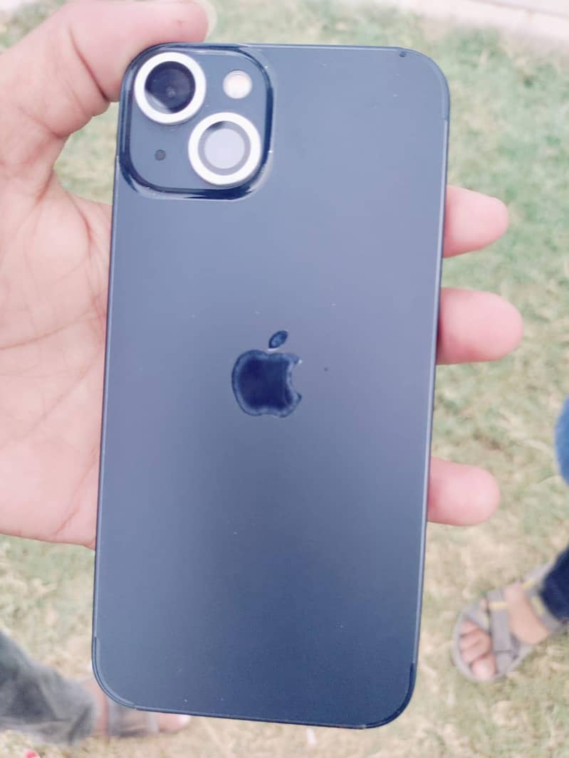 Apple iPhone 13 12