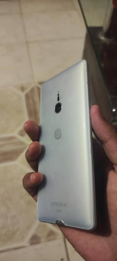 Sony XZ3