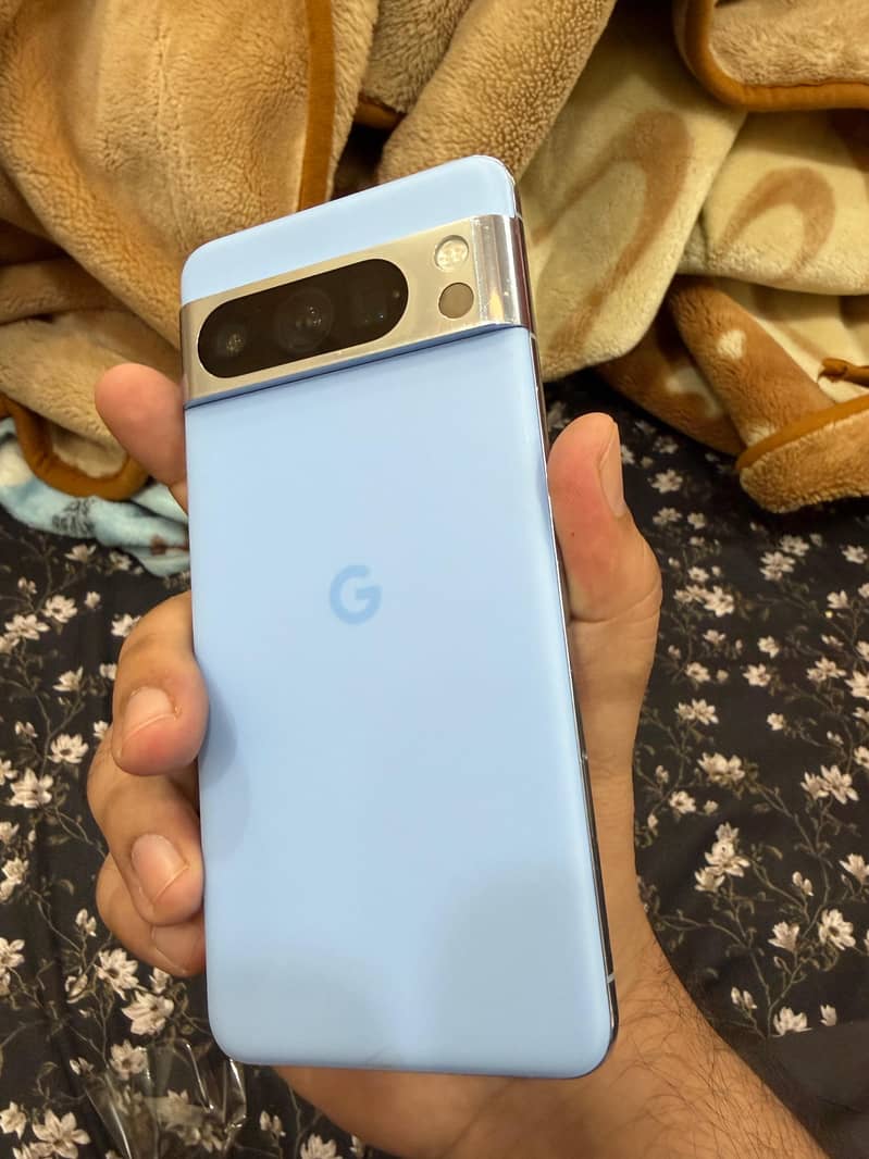 Google Pixel 8 pro 3