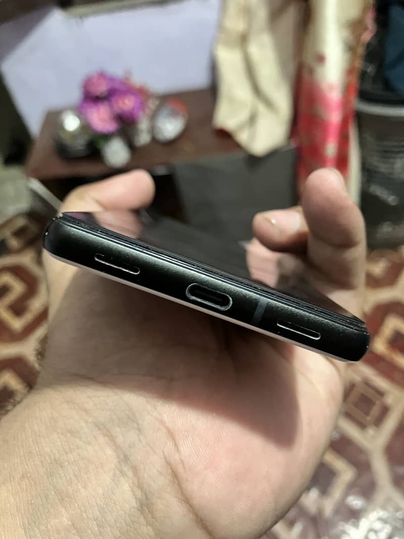 Google pixel 6a 4