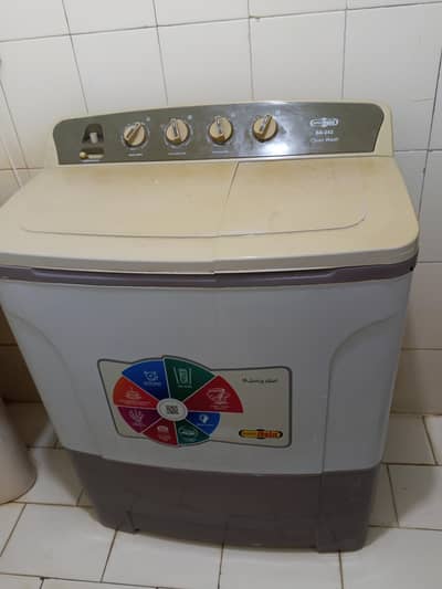 Super Asia SA-242 Twin Tub Washing Machine – Neat & Fully Working