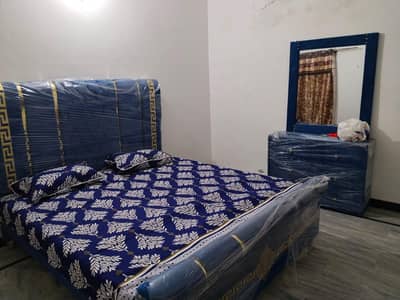 tester blue bed