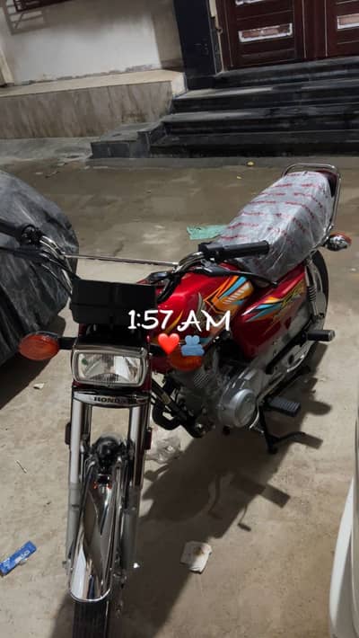 Honda 125 number be a gaya hi vip number hi