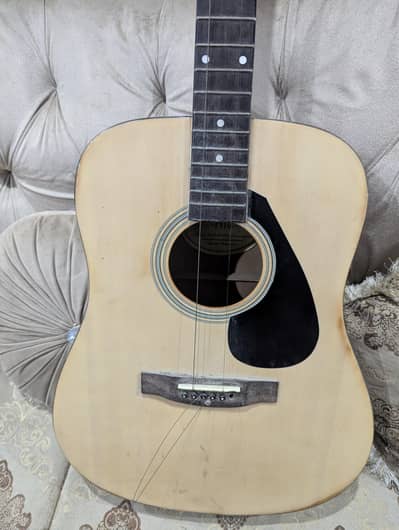 yamaha guitar