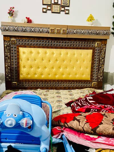 Complete bed set