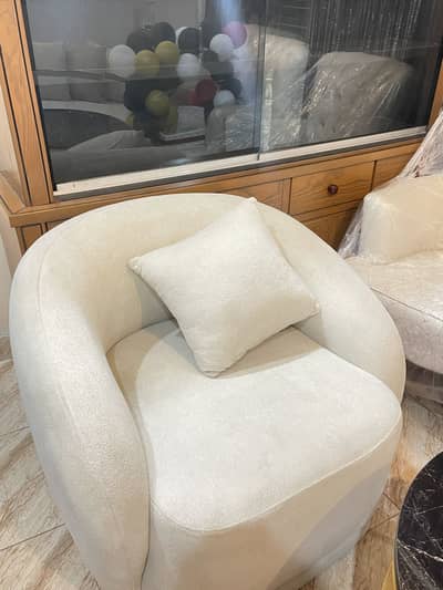 From wood master brand . . brand new sofa single