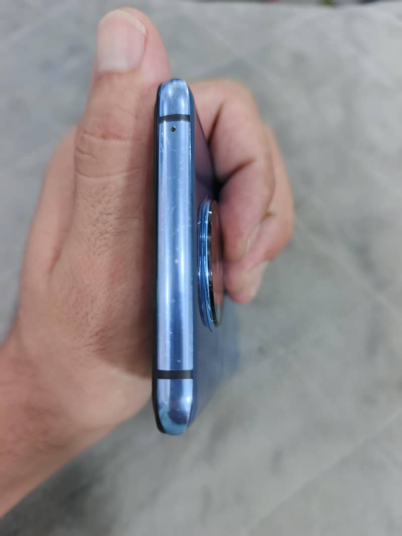 One Plus 7T 4
