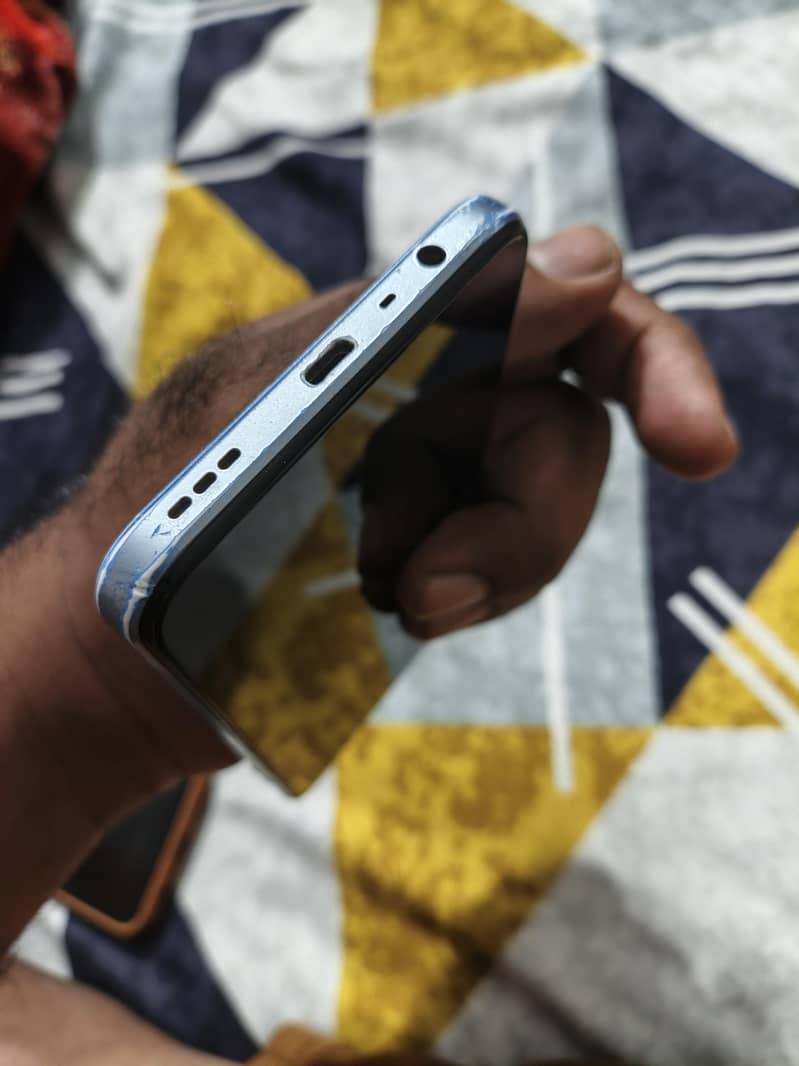 OPPO A17 0