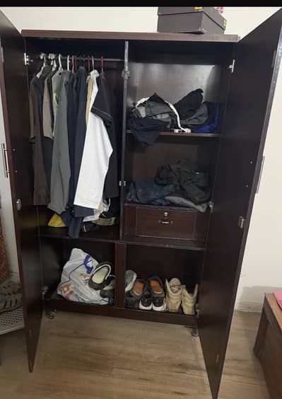 Home wardrobe good quality