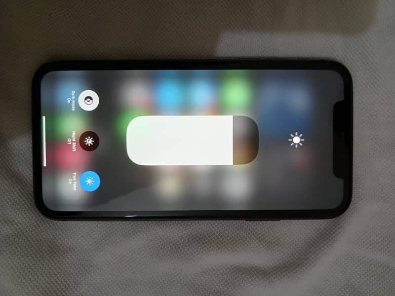 Apple iPhone 11 6