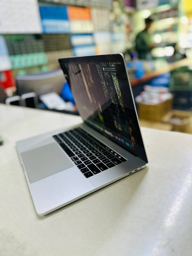 MacBook Pro 3