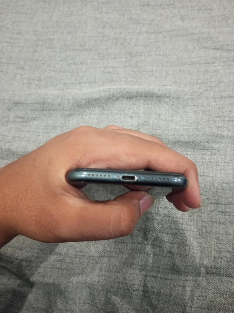 Apple iPhone XR 2