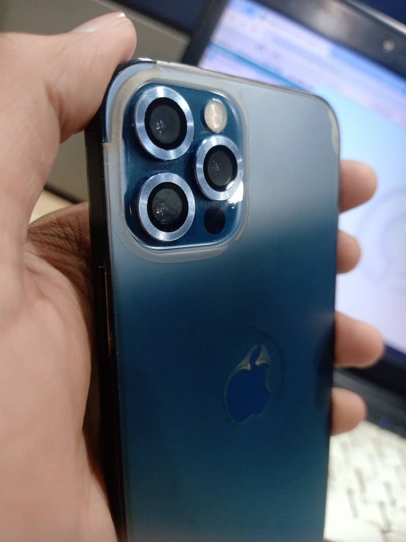 Iphone 12pro 1