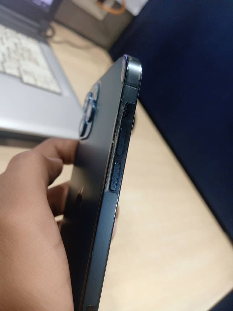 Iphone 12pro 3