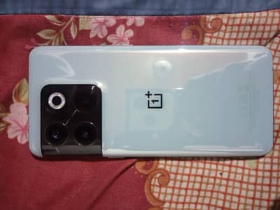 One Plus 10T 5G