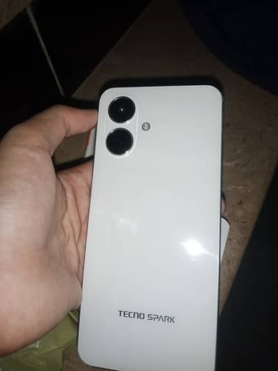 Tecno Spark go 2