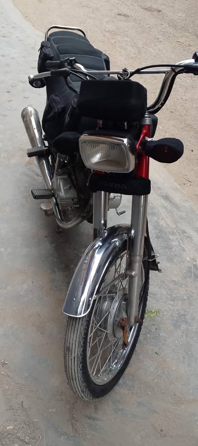 Unique 125 2015