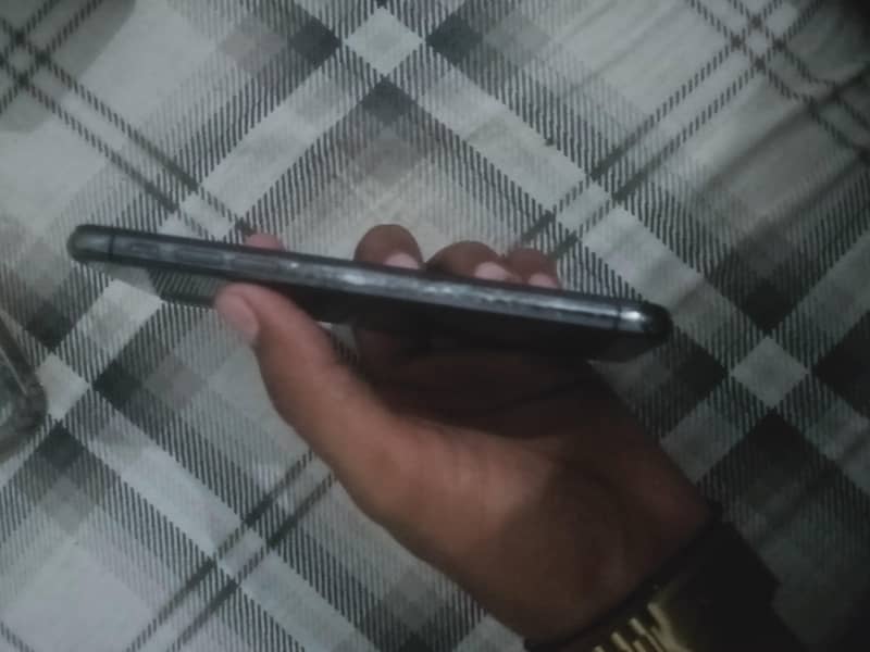 iPhone X 2