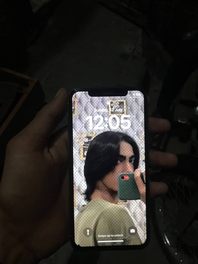 iPhone X 0