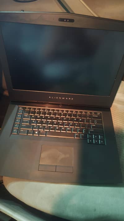 ALIENWARE GAMING LAPTOP