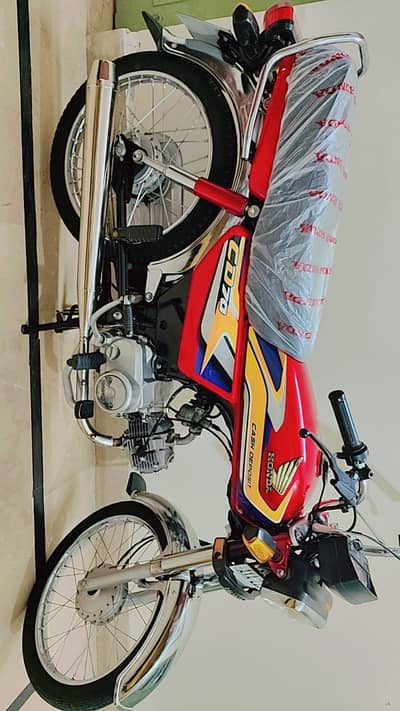HONDA Cd70 2024/2025 All punjab Registere 7000km Lush condition