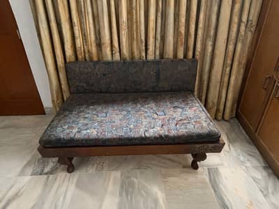 Deewan for sale