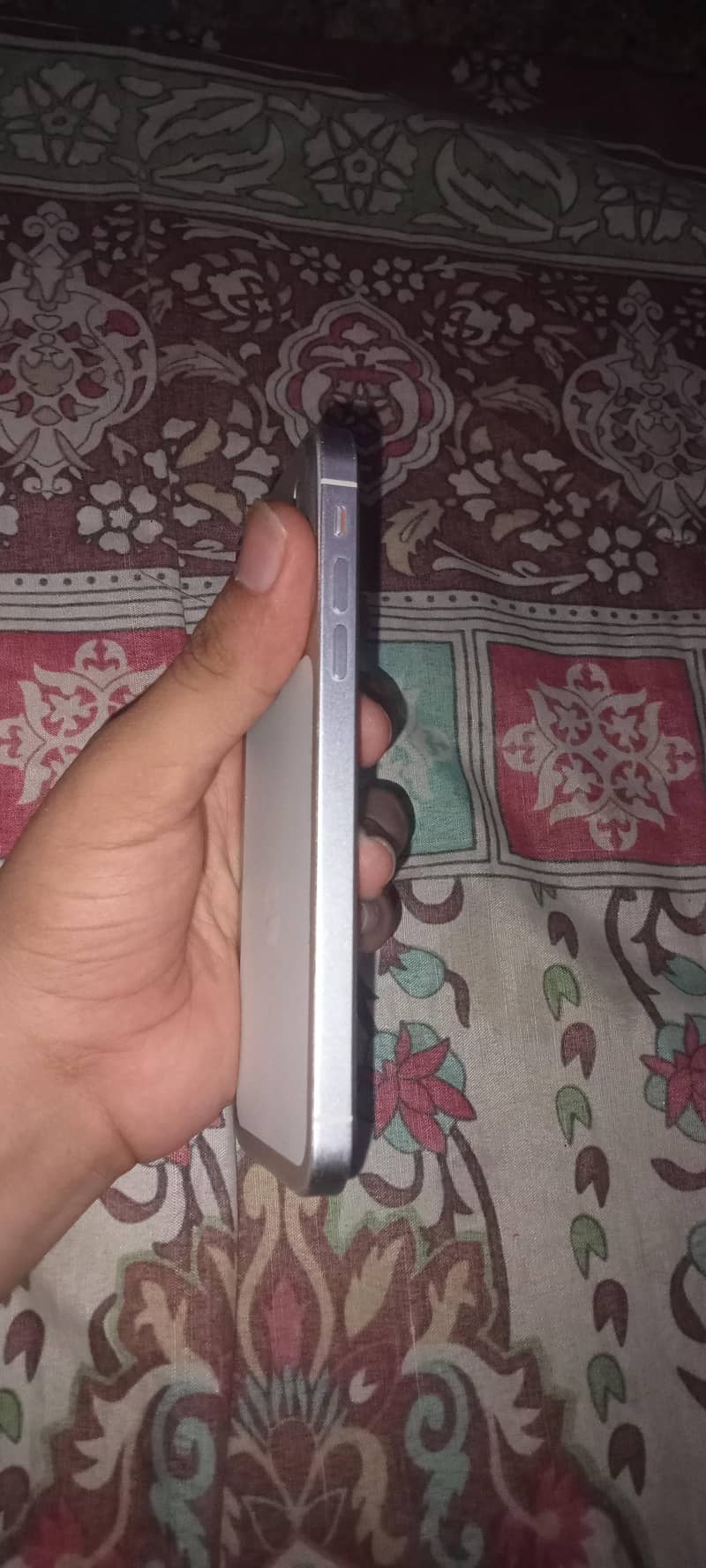 iPhone 17 pro 4