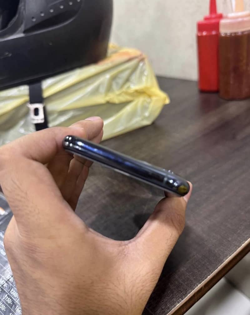 Iphone 11 pro 0