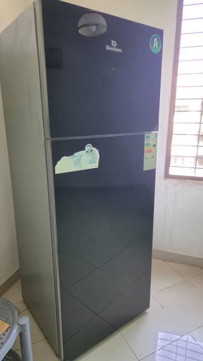 Dawlance No Frost Refrigerator DW 550 GD