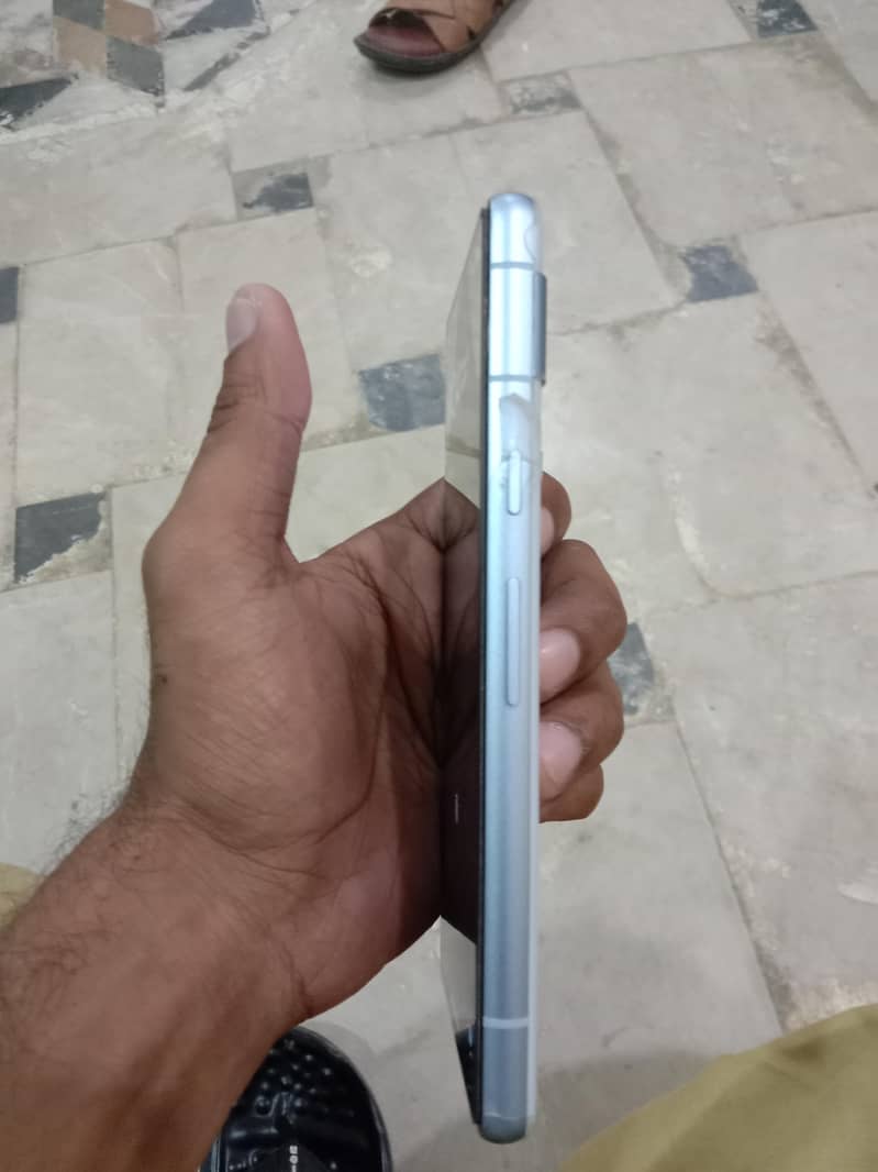 Google Pixel 7a 3