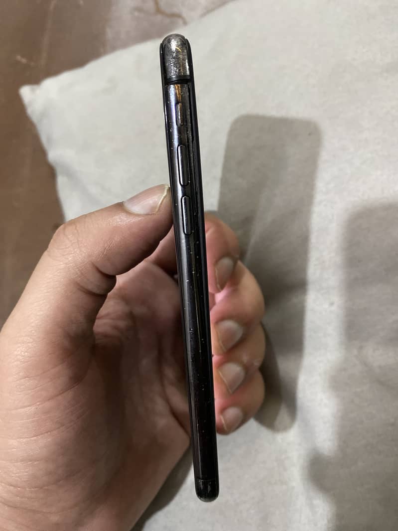Apple iPhone X 1