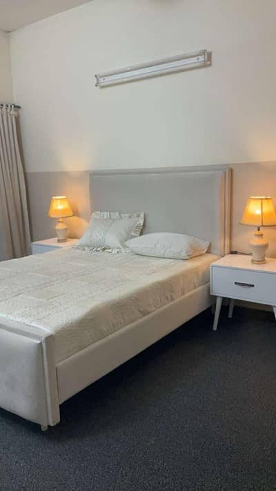 Full Modern Bedroom Set: