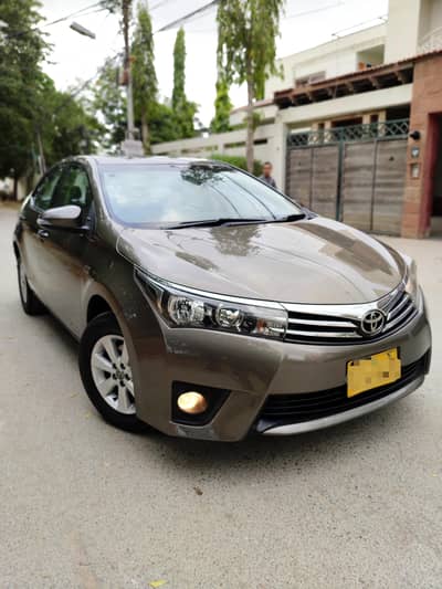 Toyota Altis Grande 2015 FULL ORIGNAL 1ST OWNER