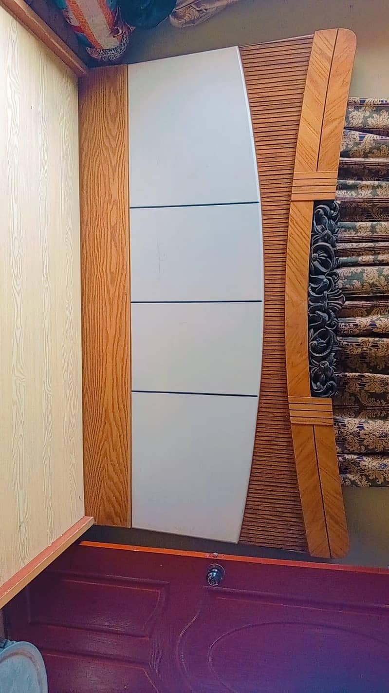 King bed/wardrobe/Dressing table 2