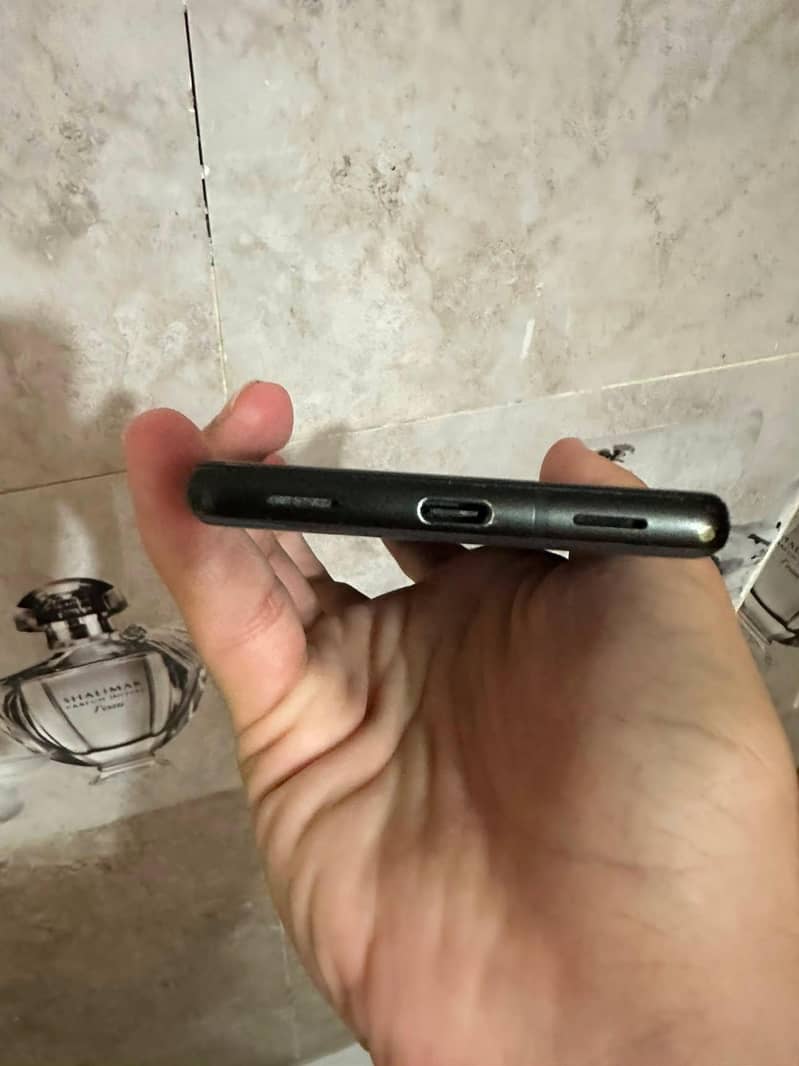 Google Pixel 6a 4
