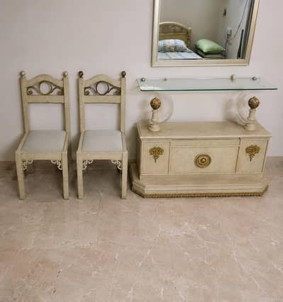 Classic Style Furniture