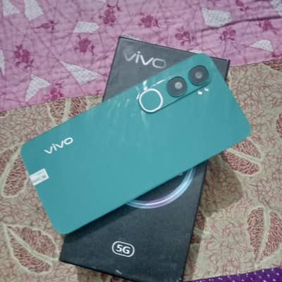 Vivo V40 Lite