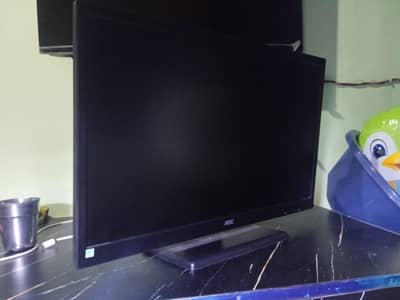 AOC orjinall LCD 24 inch 10/10 Condition