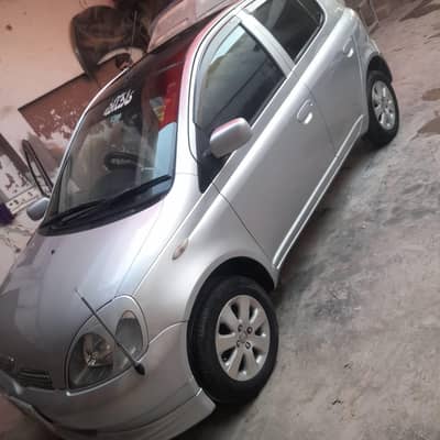 Toyota Vitz 2001