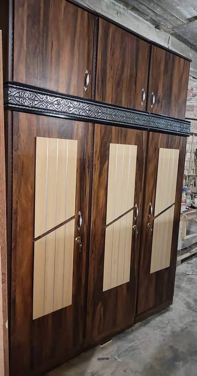 3 door cupboard plus cabinet