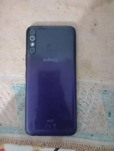 Infinix Hot 8 Lite