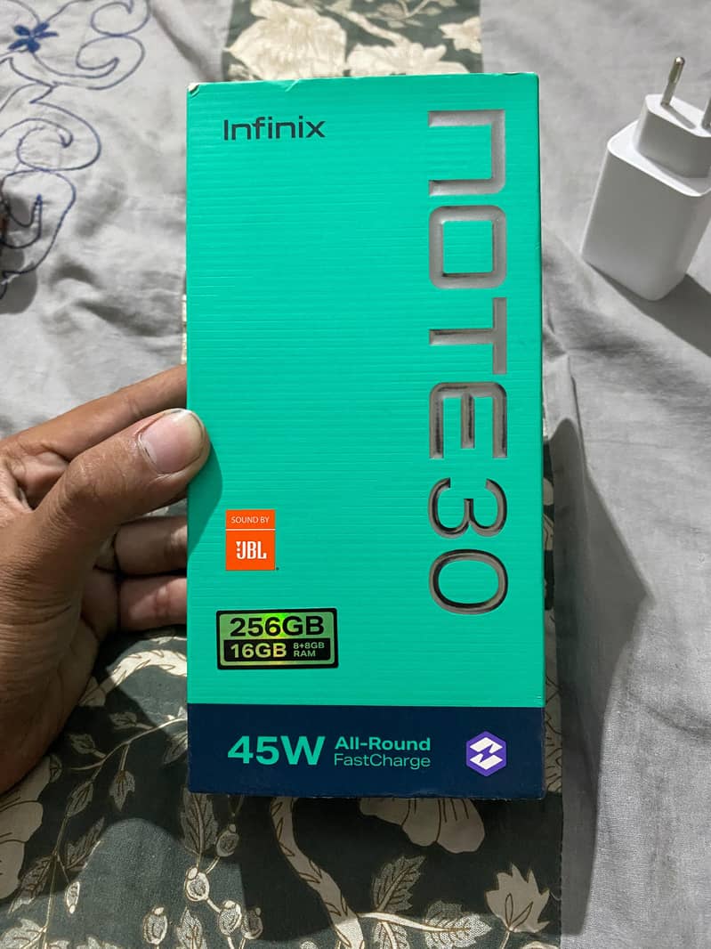 Infinix Note 30 9