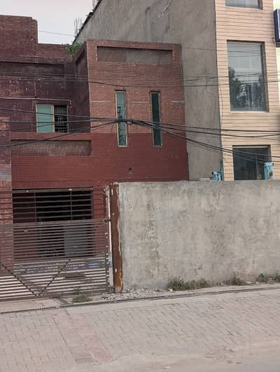 1 Kanal Lifetime Commercial Paid Building For Rent at Johar Town Main Boulevard