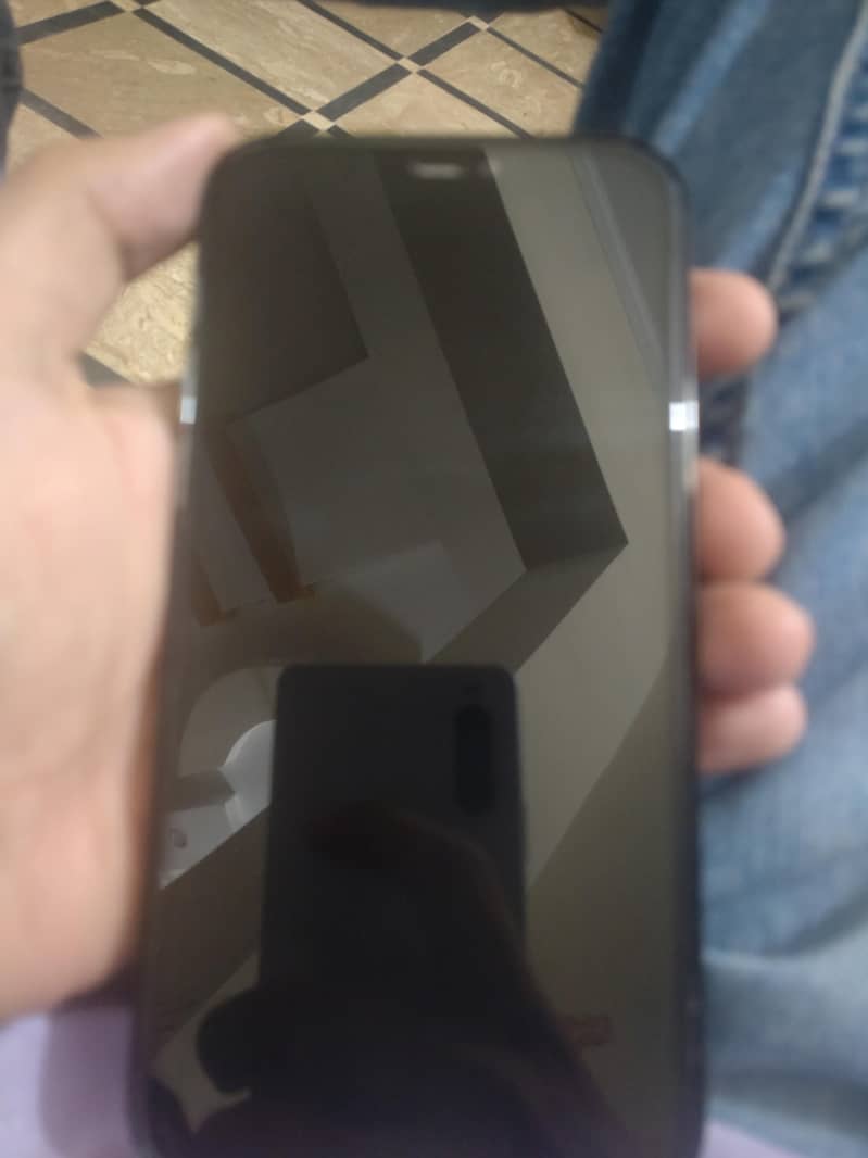 Apple iPhone 12 0